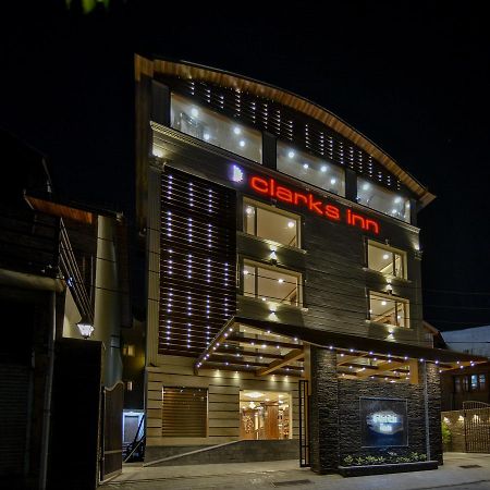 Clarks Inn Srinagar Eksteriør bilde